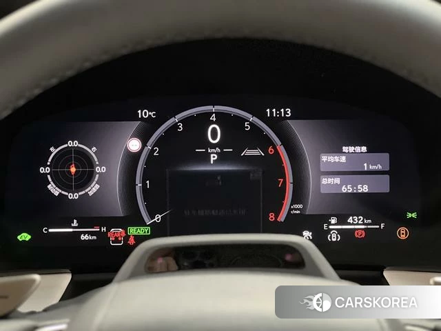Lexus LM id 4239487 из Китая 18