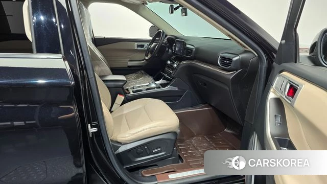 Ford Explorer 6th Generation id 4506502 из Кореи 18