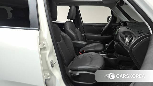 Jeep Renegade id 4665397 из Кореи 17