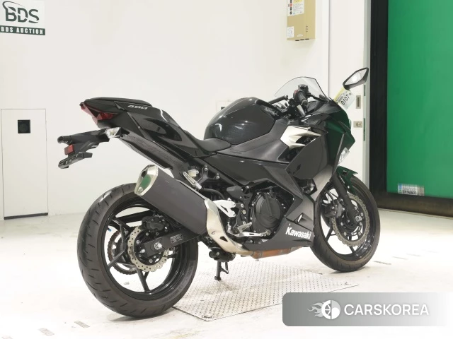 Проданный Kawasaki NINJA 400 2018 из Японии