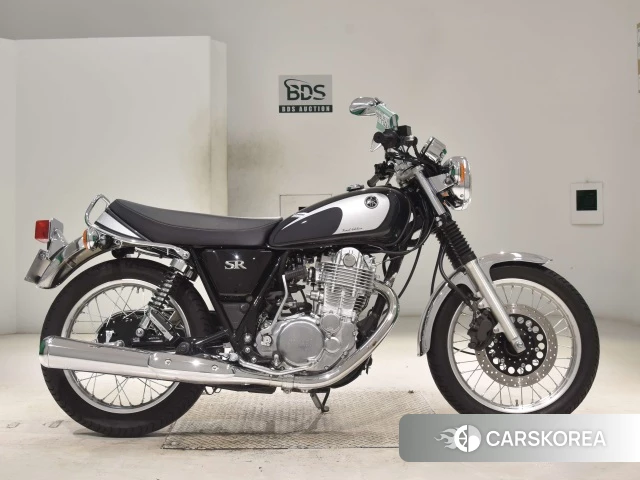 Проданный Yamaha SR400 id 4020112 из Японии