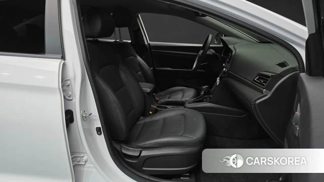 Hyundai The New Avante AD id 4196745 из Кореи 18