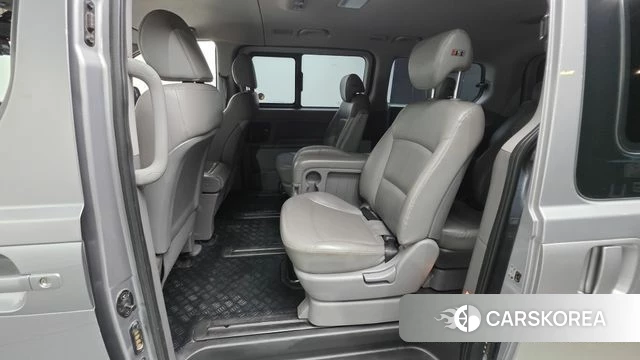 Hyundai The New Grand Starex id 4582162 из Кореи 18