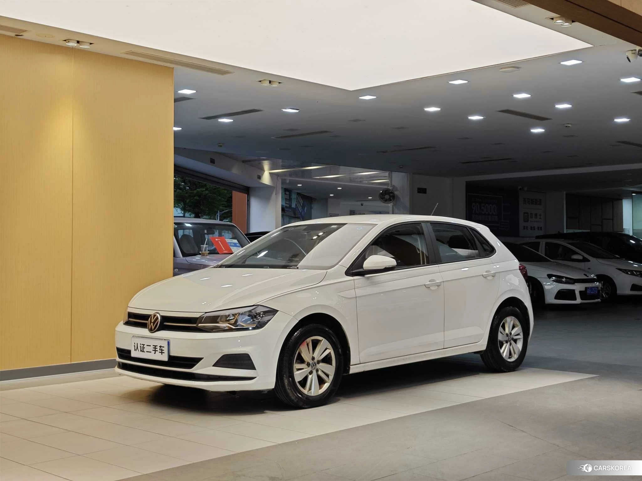 Volkswagen Polo id 4454762 из Китая 18