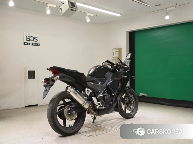 Проданный Honda CBR250R ABS 2015 из Японии, фото 2