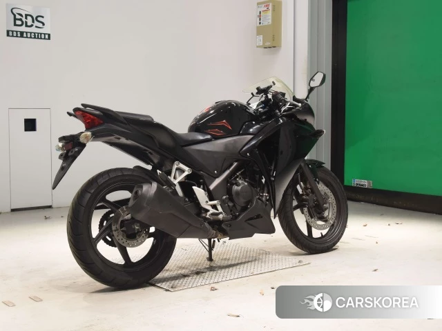Проданный Honda CBR250R 2013 из Японии, фото 2