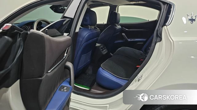 Maserati Ghibli id 4572555 из Кореи 18
