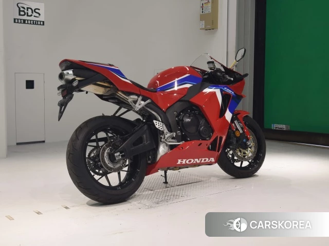 Проданный Honda CBR600RR id 4177167 из Японии, фото 2