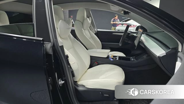 Tesla Model Y id 4834696 из Кореи 18