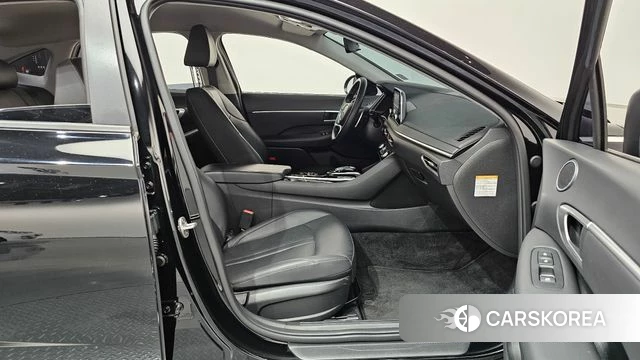 Hyundai Sonata Hybrid (DN8) id 4369481 из Кореи 18