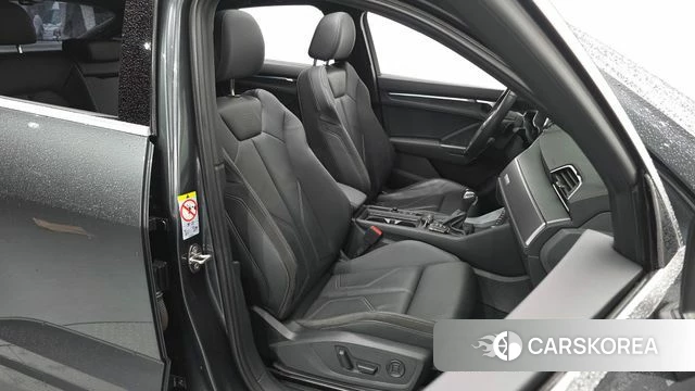 Audi Q3 (F3) id 4753626 из Кореи 18