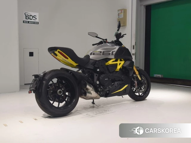 Проданный Ducati DIAVEL 1260 S 2022 из Японии, фото 2