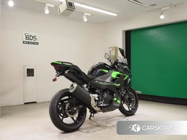 Проданный Kawasaki NINJA 400 2019 из Японии, фото 2