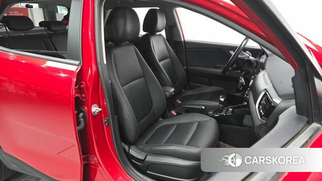 Kia Stonic id 4708759 из Кореи 18