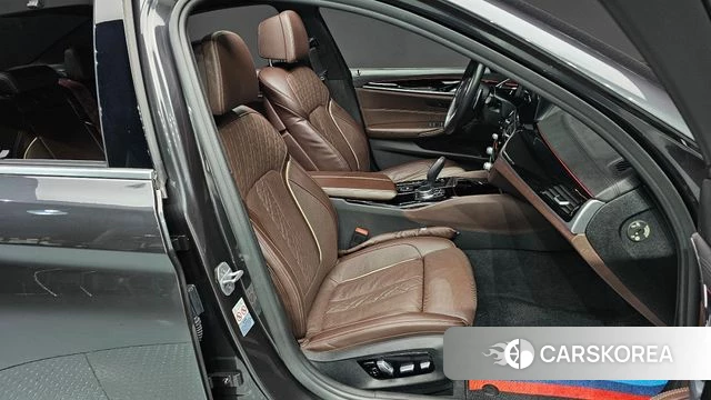 BMW 5 Series (G30) id 4251104 из Кореи 18