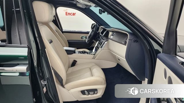Rolls-Royce Cullinan id 4562416 из Кореи 18