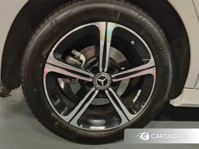 Mercedes-Benz Class A id 4258795 из Китая 18