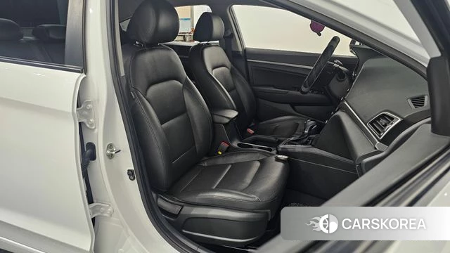 Hyundai Avante AD id 4865468 из Кореи 18