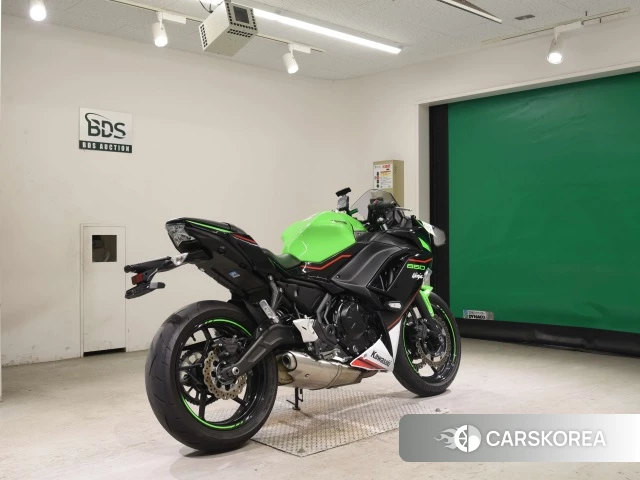 Проданный Kawasaki NINJA 650 ABS 2022 из Японии, фото 2