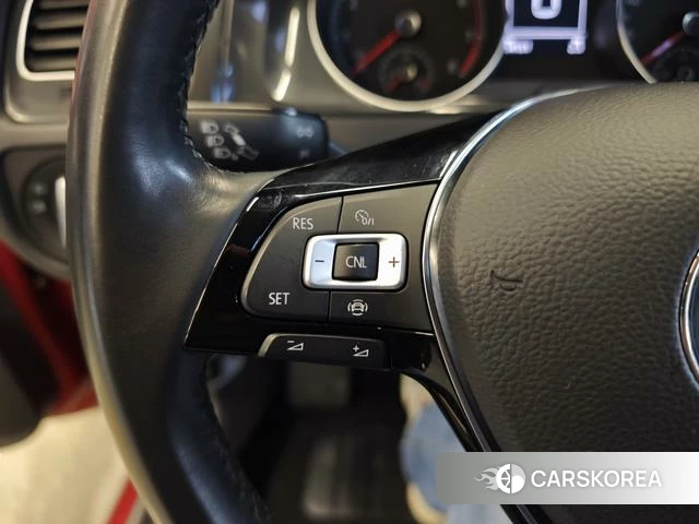 Volkswagen Golf id 4213685 из Китая 18