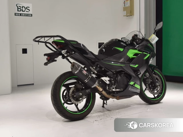 Проданный Kawasaki NINJA 400 2018 из Японии, фото 2