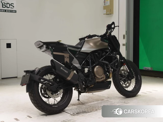 Проданный Husqvarna SVARTPILEN 701 2019 из Японии, фото 2