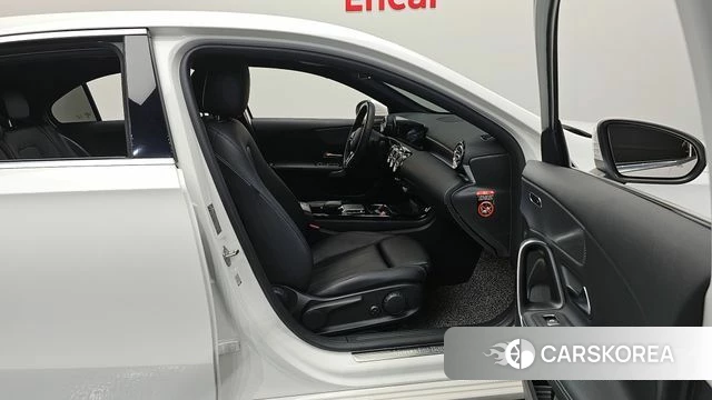 Mercedes-Benz A-Class W177 id 4338672 из Кореи 18