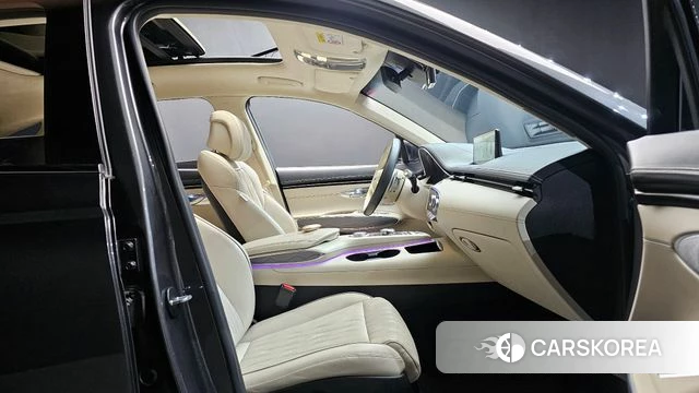 Genesis GV70 id 4202464 из Кореи 18