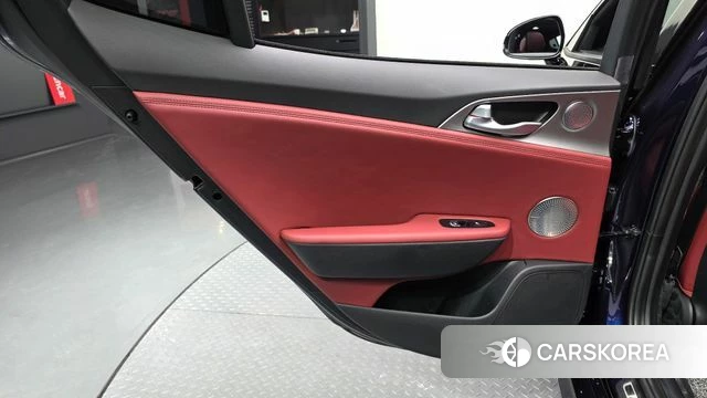 Kia Stinger id 4447292 из Кореи 18