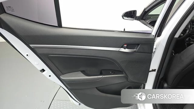 Hyundai The New Avante AD id 4508383 из Кореи 18