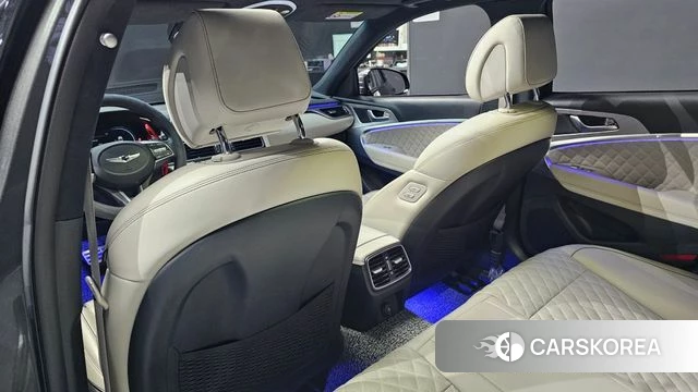 Genesis The New G70 id 4223740 из Кореи 18