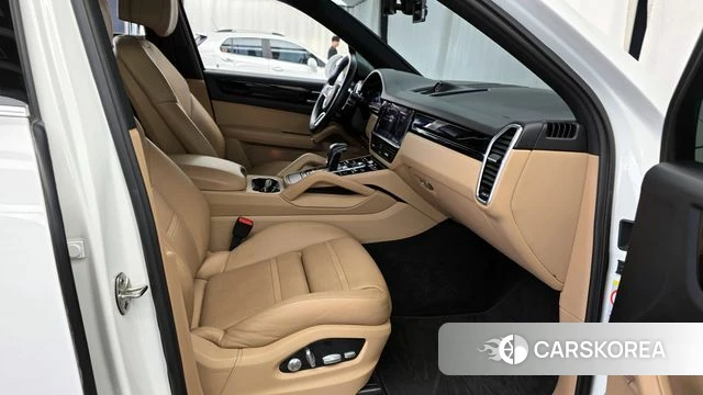 Porsche Cayenne (PO536) id 4384096 из Кореи 18