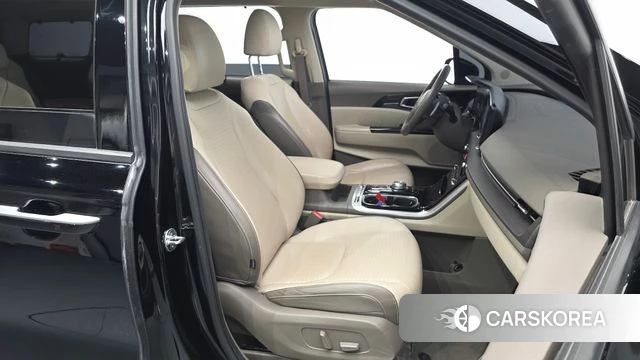 Kia Carnival 4th generation id 4624760 из Кореи 18
