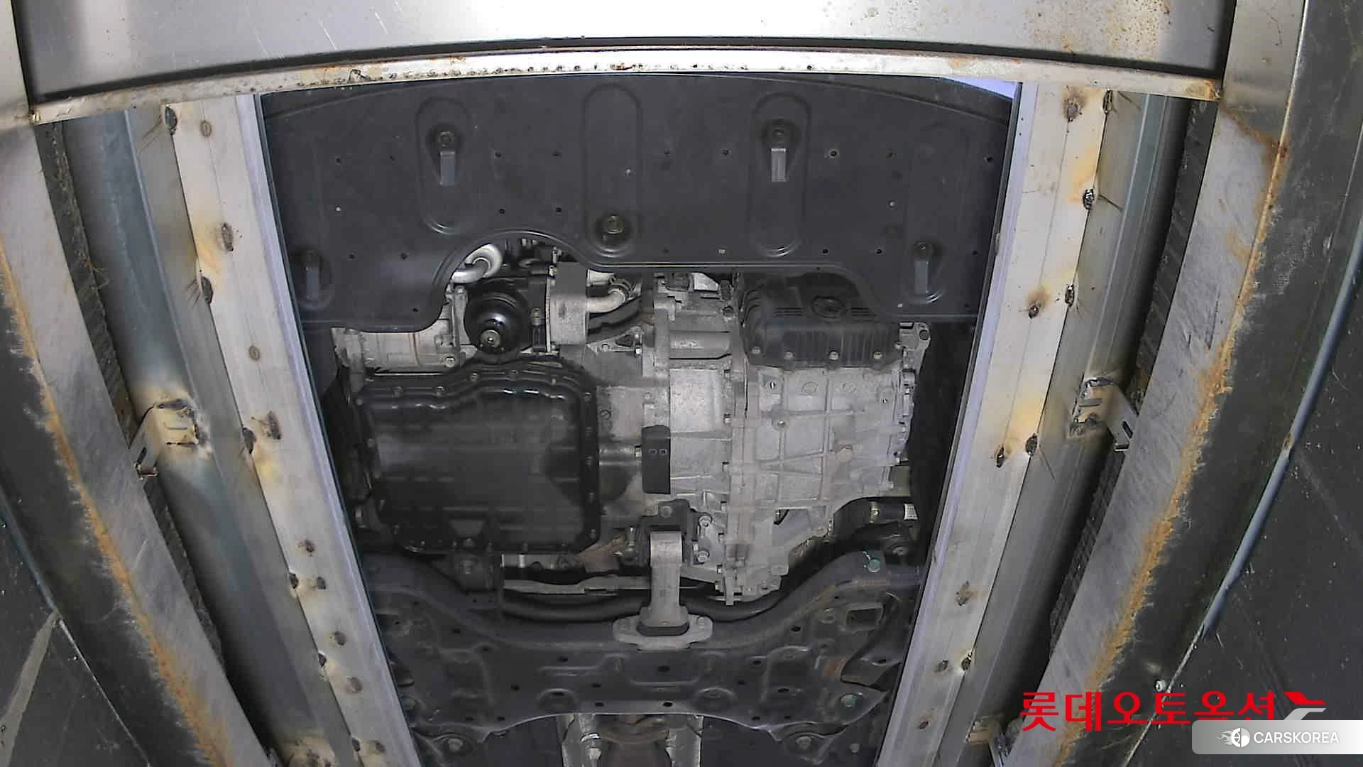 Kia Carnival id 3882134 из Кореи 18