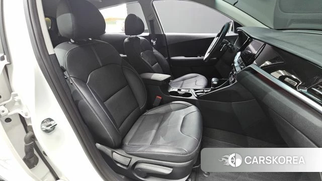 Kia The New Niro id 4672033 из Кореи 18
