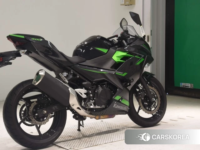 Проданный Kawasaki NINJA 400 2023 из Японии, фото 2