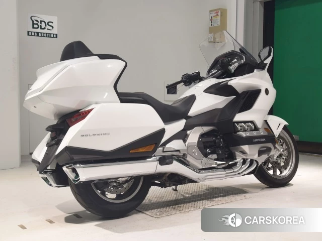 Проданный Honda GL1800 TOUR 2018 из Японии, фото 2