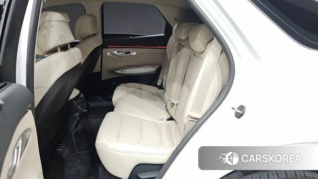 Genesis GV70 id 4607478 из Кореи 18