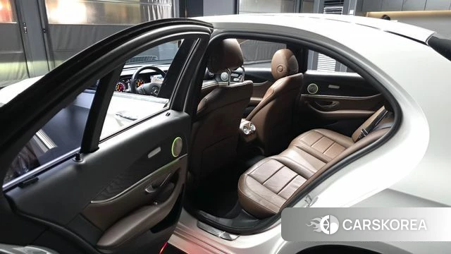 Mercedes-Benz E-Class W213 id 4781216 из Кореи 17
