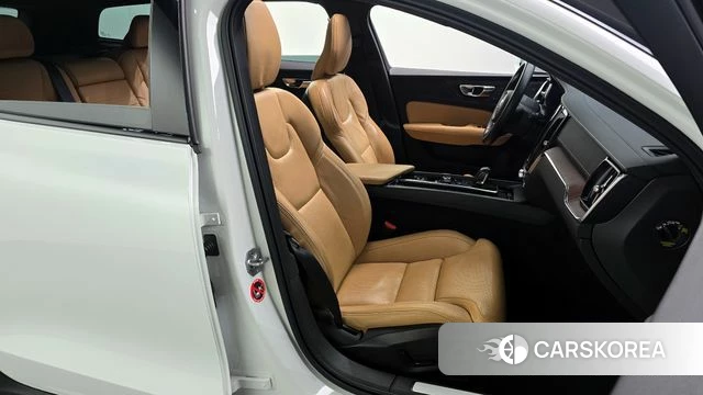 Volvo V60 Cross-Country 2nd Generation id 4316873 из Кореи 18