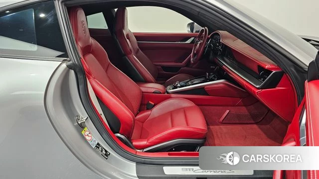 Porsche 911(992) id 4429697 из Кореи 18