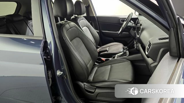 Hyundai Venue id 4356398 из Кореи 18