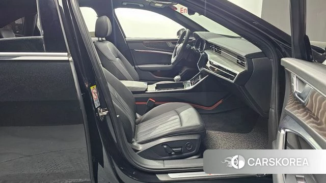 Audi A6 (C8) id 4250597 из Кореи 18