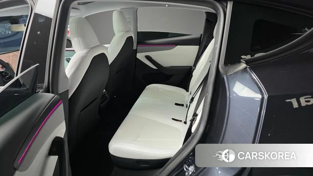 Tesla Model Y id 4584170 из Кореи 18
