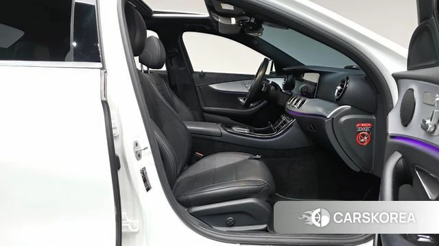 Mercedes-Benz E-Class W213 id 4619661 из Кореи 18