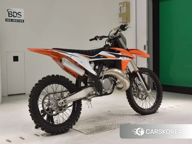 Проданный KTM 125 SX 2021 из Японии, фото 2