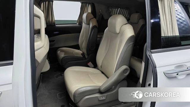 Kia Carnival 4th generation id 4550683 из Кореи 18