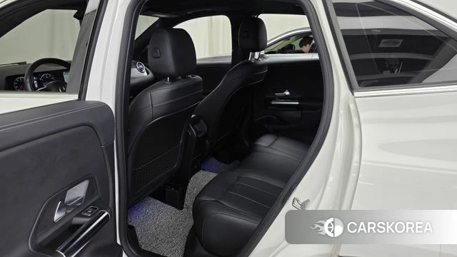 Mercedes-Benz GLA - Class H247 id 4501605 из Кореи 18
