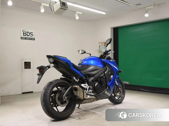 Проданный Suzuki GSX-S1000F 2017 из Японии, фото 2