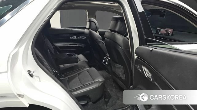 Genesis GV70 id 4360917 из Кореи 18
